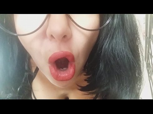 ❤️ Kara, via duonpatrino ne lasos vin iri al lernejo hodiaŭ... Mi bezonas vin tro multe... ❌ Bonega porno ĉe porno eo.eggporncomics.ru ❌️❤